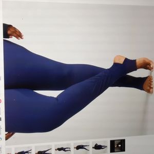4XS Universal standard Rhonda stirrup legging Barre legging